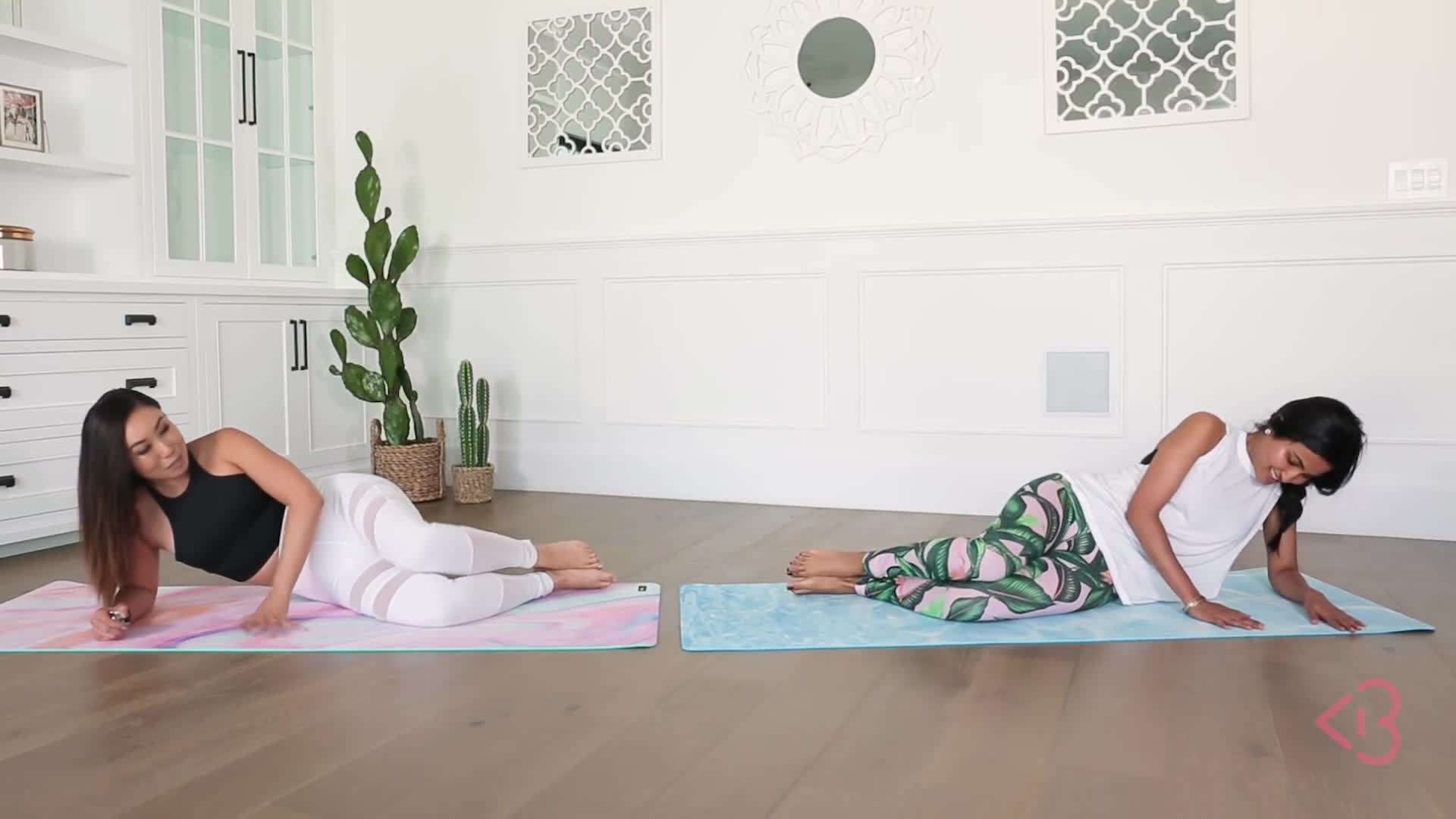 Using a Resistance Band for the Clamshell Kick