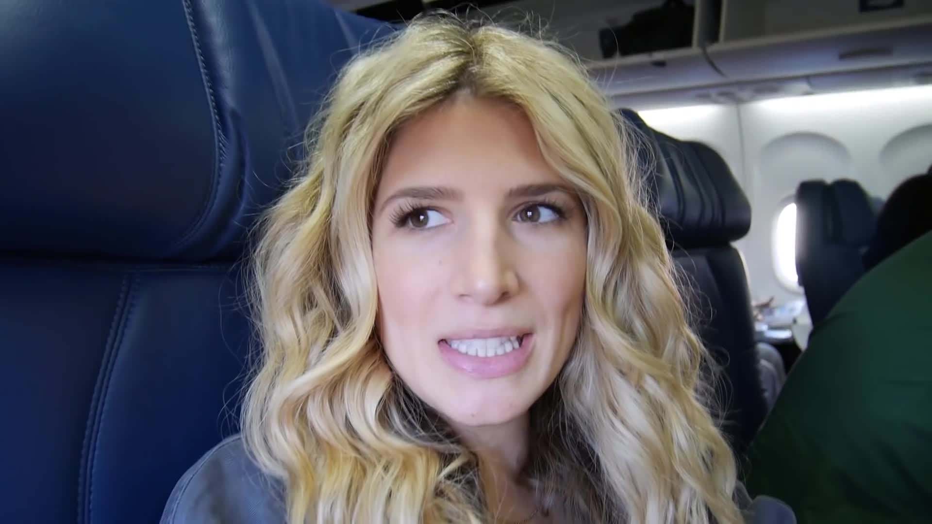 Hiking to Makahiku Falls