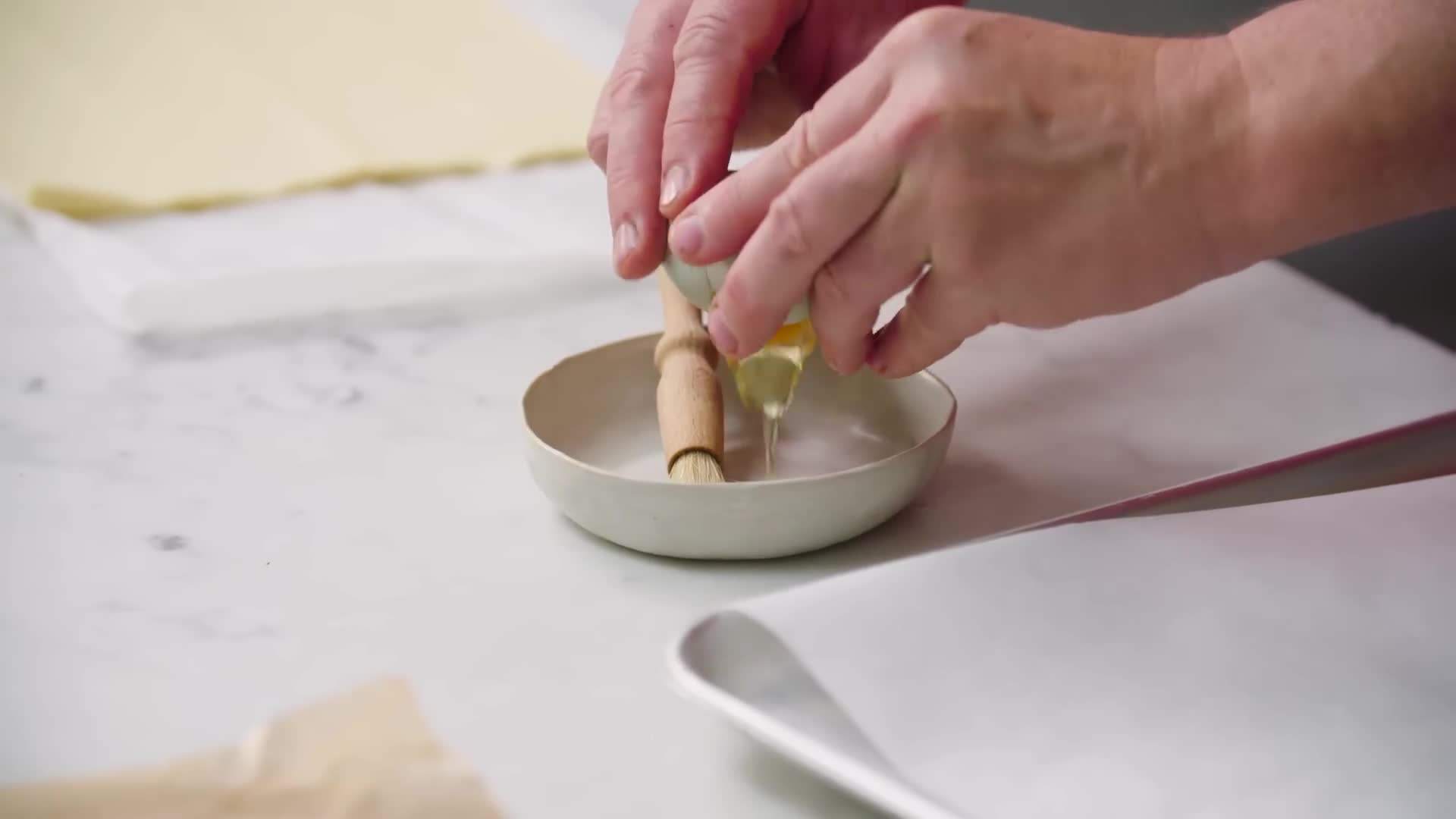 Plating the chicken with roasted vegetables
