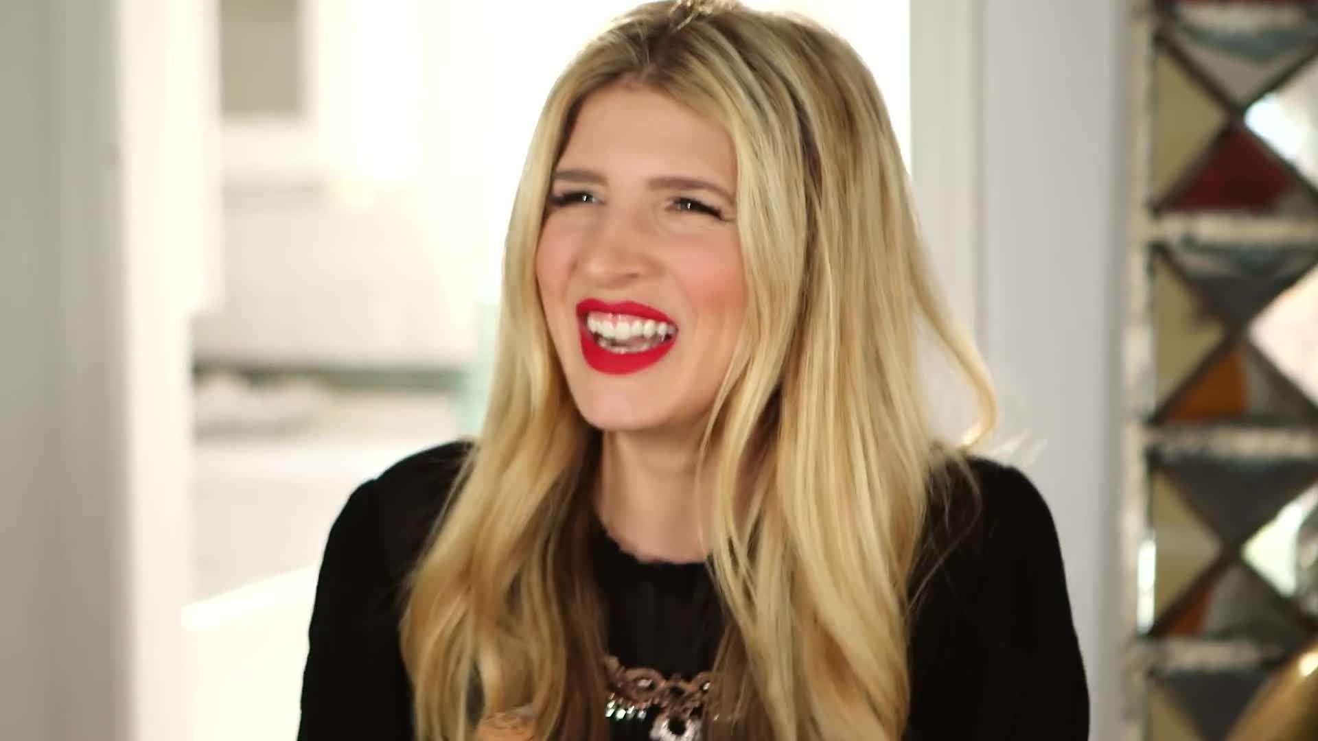Glass of lavender lemonade with fresh lavender garnish