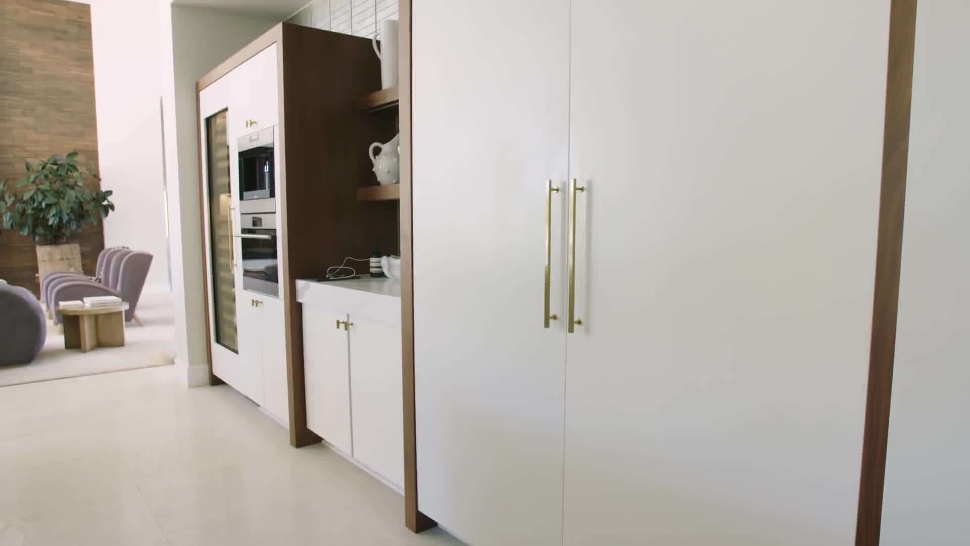Stunning desert landscape view from the living room