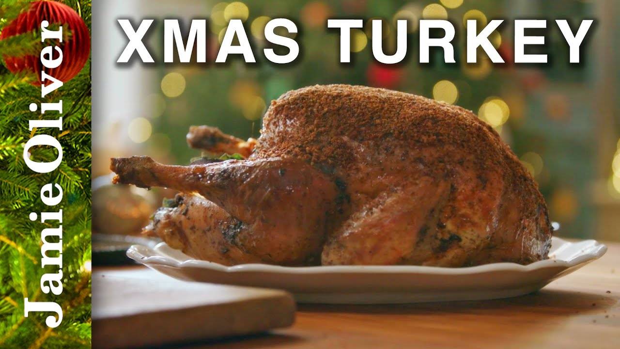 A Festive Christmas Turkey Recipe with a Honey, Bacon, and Chestnut Crumb