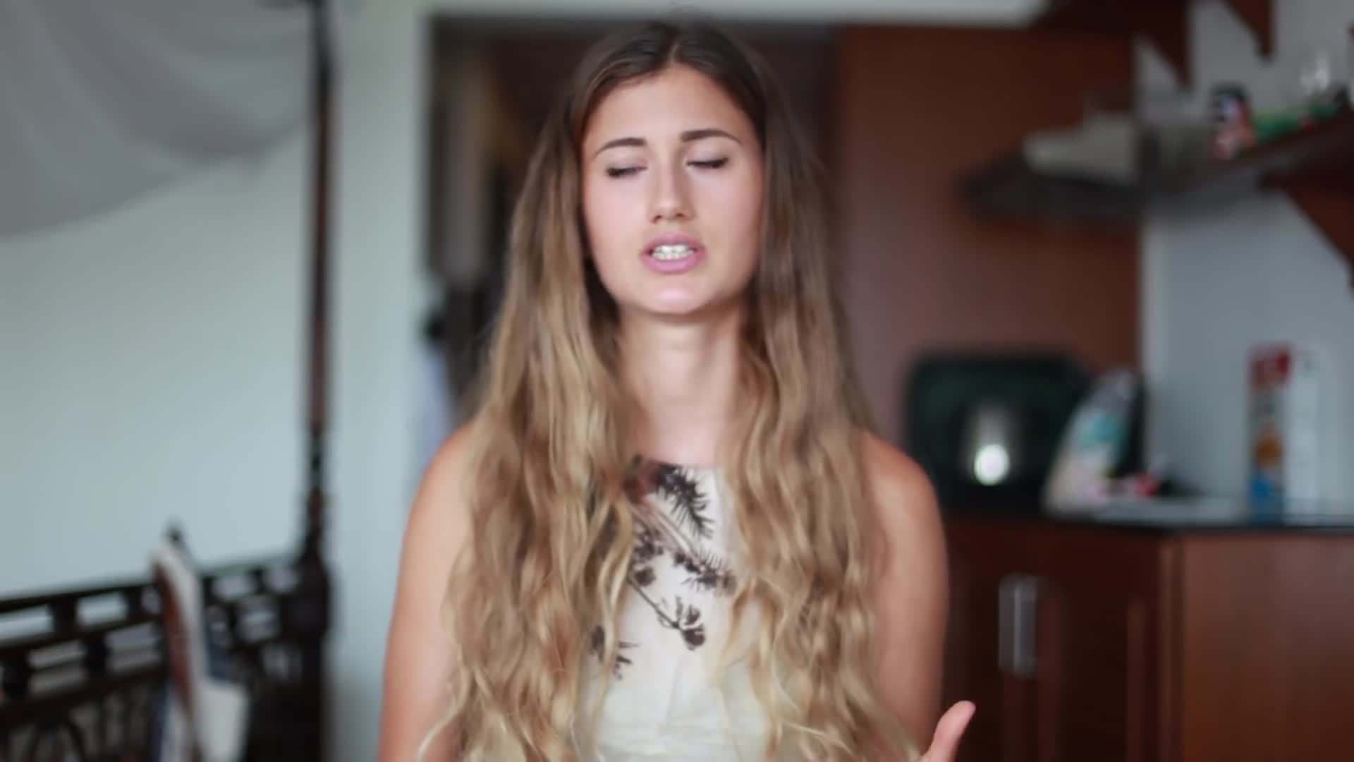 Stuffed grape leaves (dolmades) without meat