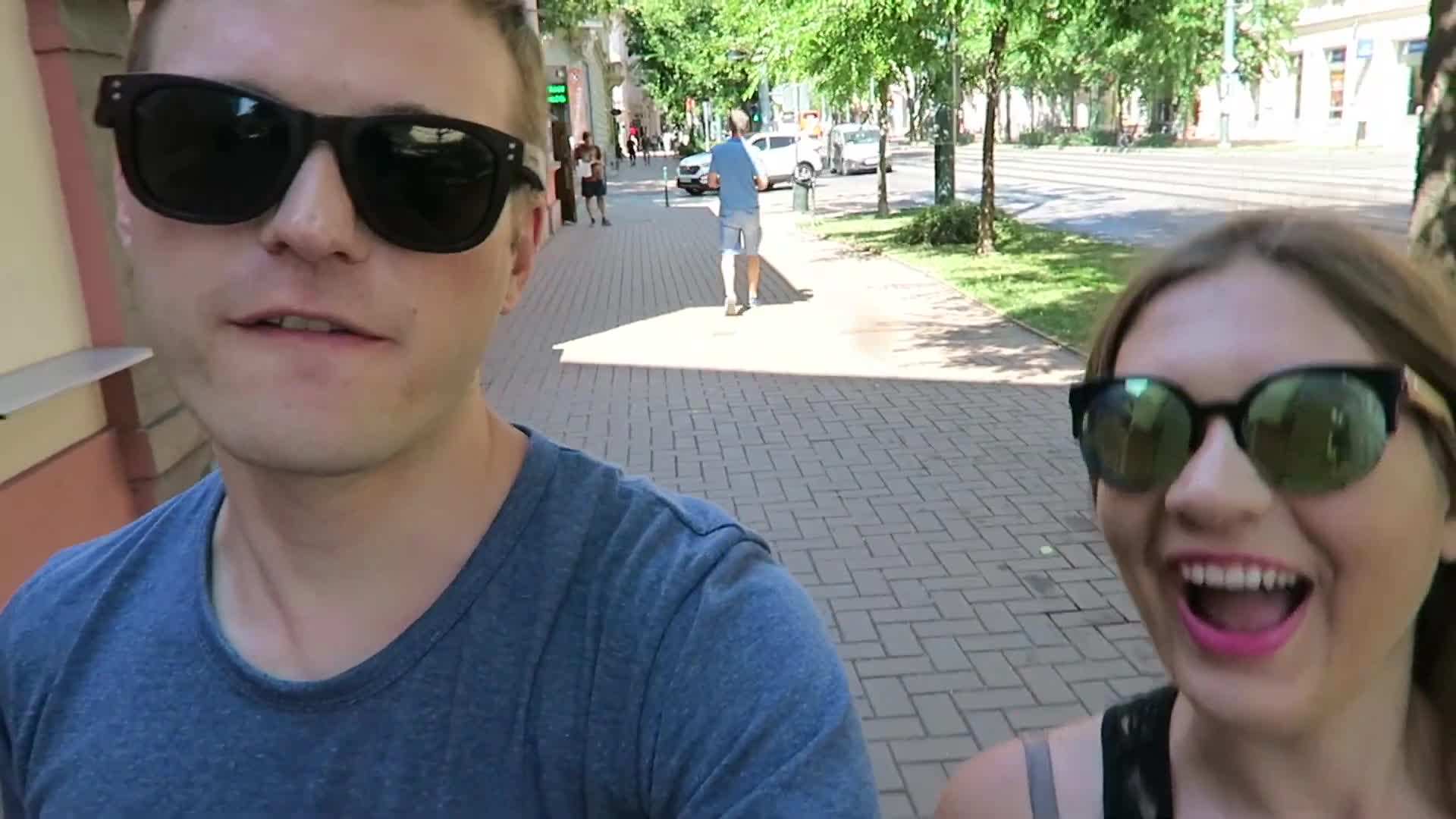 Engaging in conversations in Hungarian