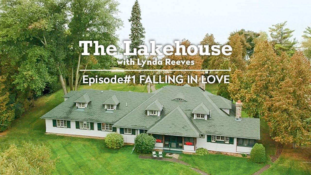 Falling in Love with a Lakehouse: A Four-Season Makeover