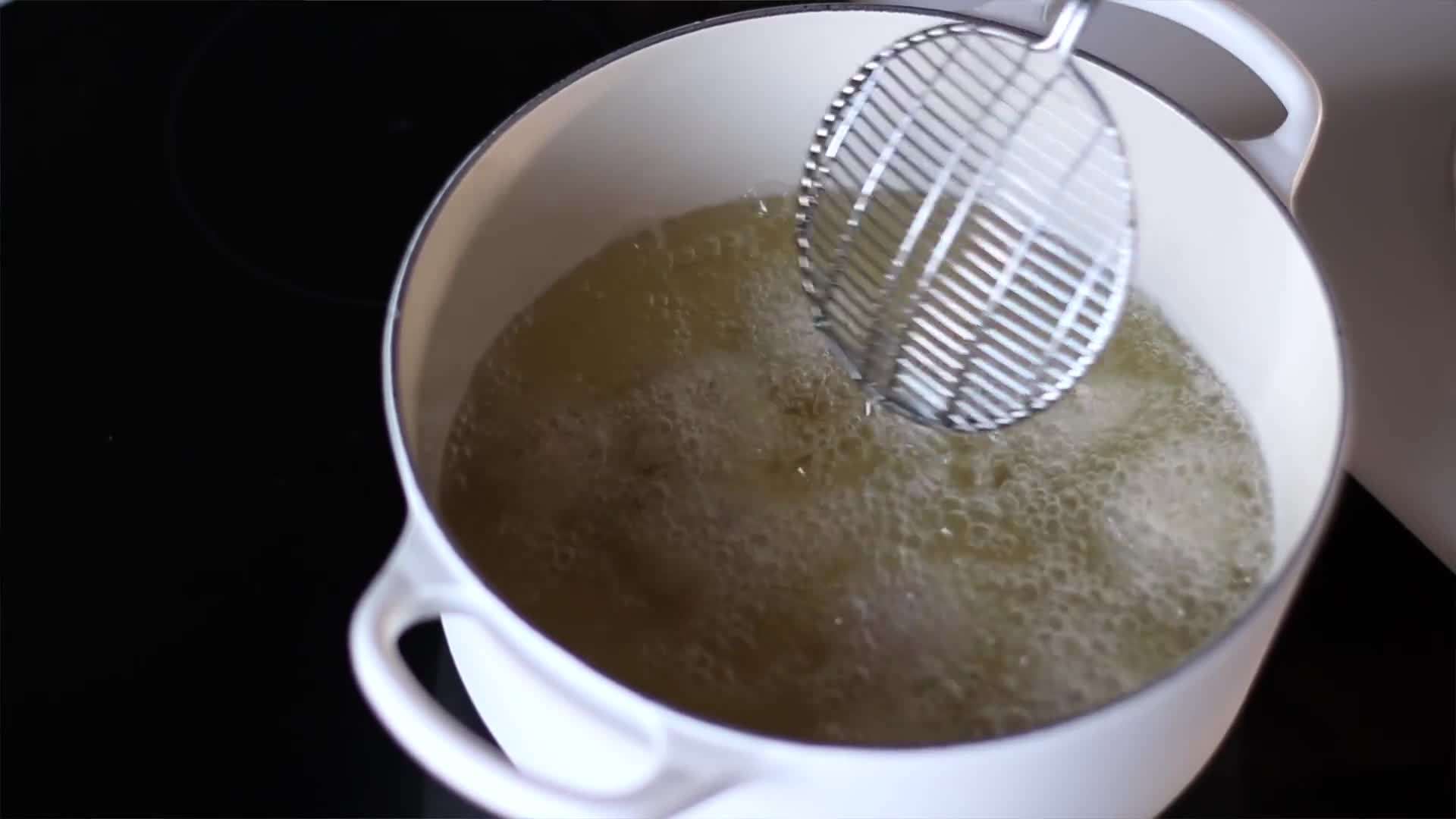 Cooking oils with their respective smoke points