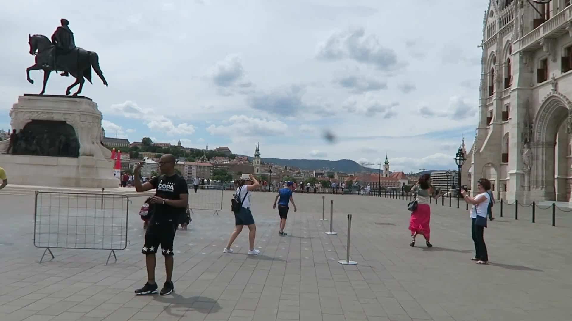 Unique Tours Factory Budapest language class