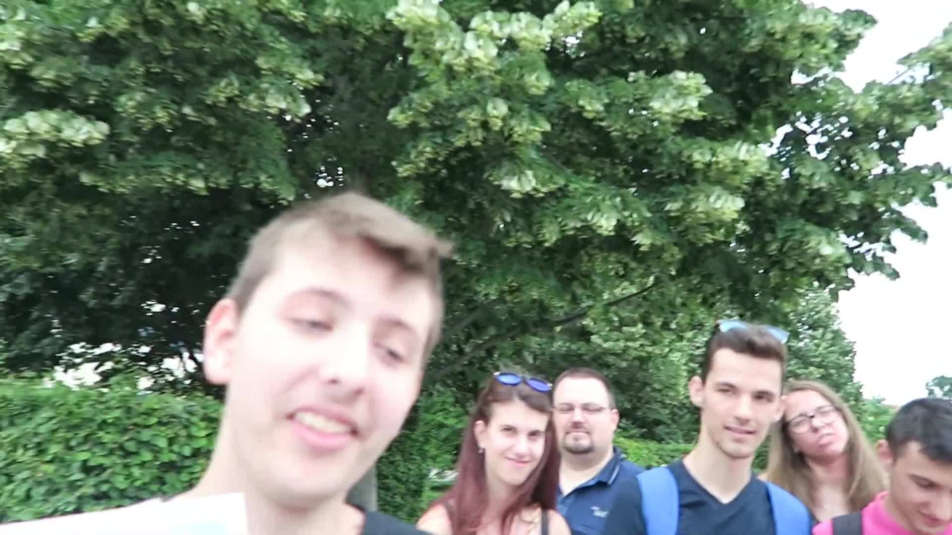 Group photo with all the attendees