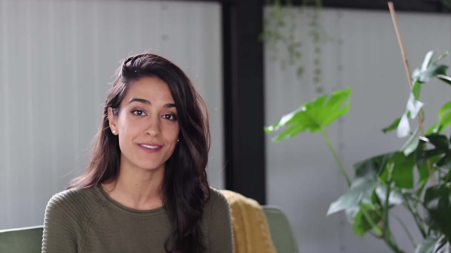 Image showcasing positive body language