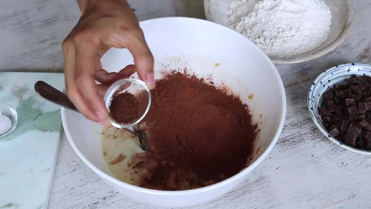 Vegan Chocolate Lava Cake