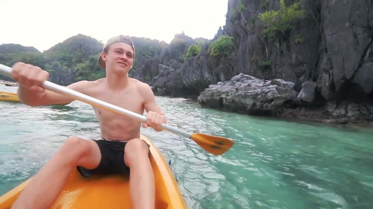 Infinity pool overlooking the ocean