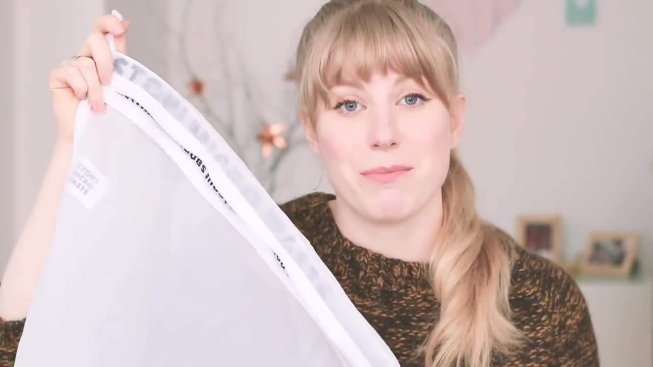 By using the Guppyfriend Bag, you can reduce microfiber pollution in our oceans