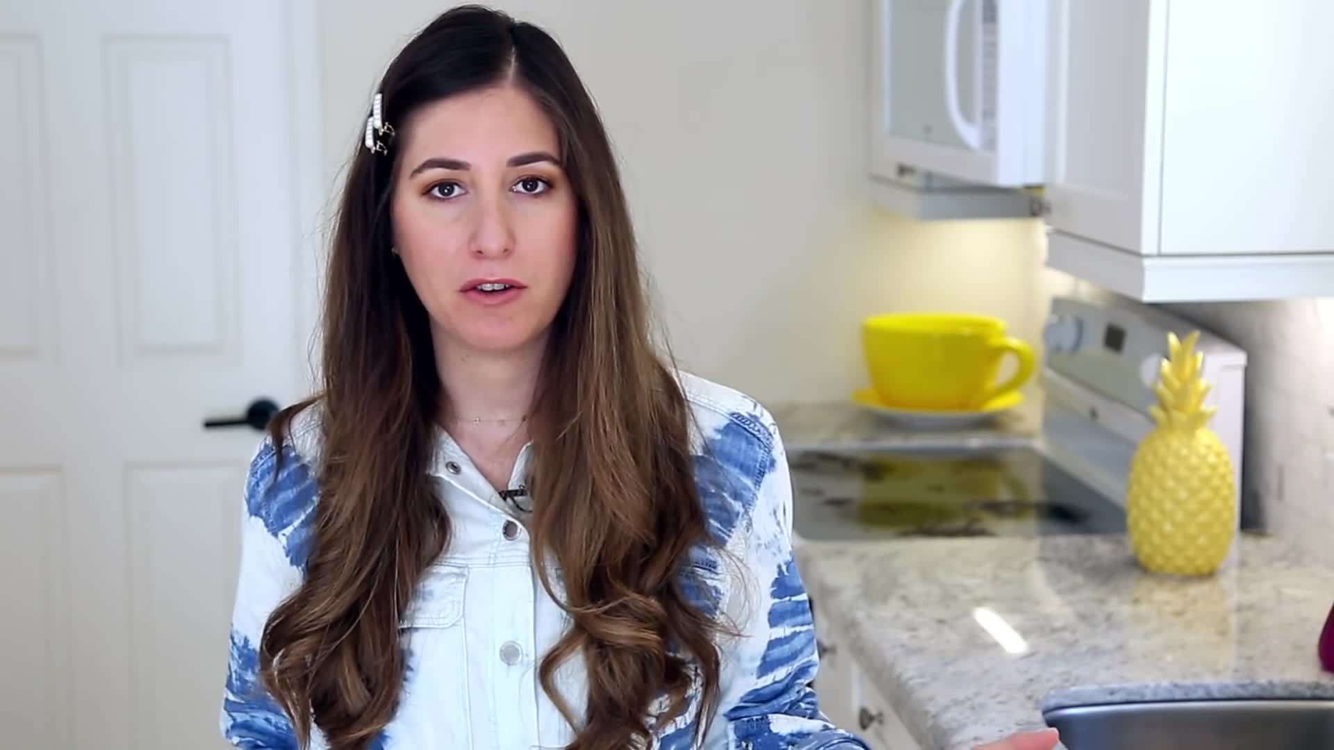 Removing Coffee Stains with Vinegar Solution