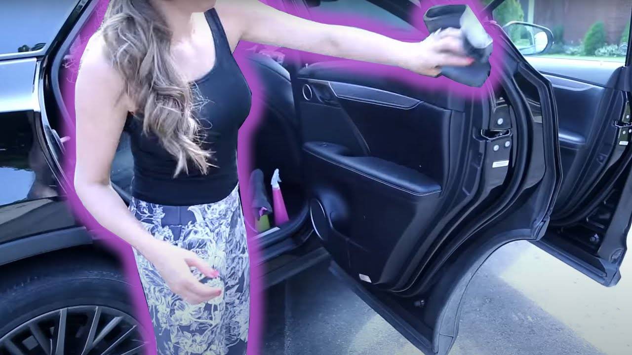 Clean With Me: CAR! - The Ultimate Guide to Cleaning the Interior of Your Car