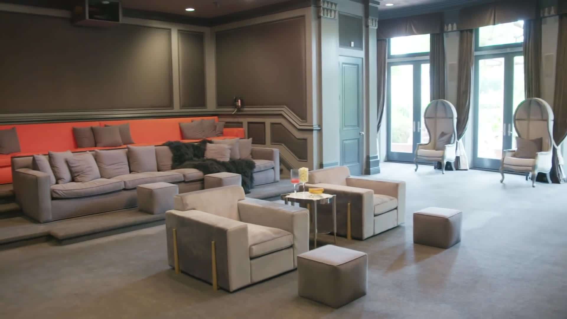 The luxurious master suite with a private sitting area