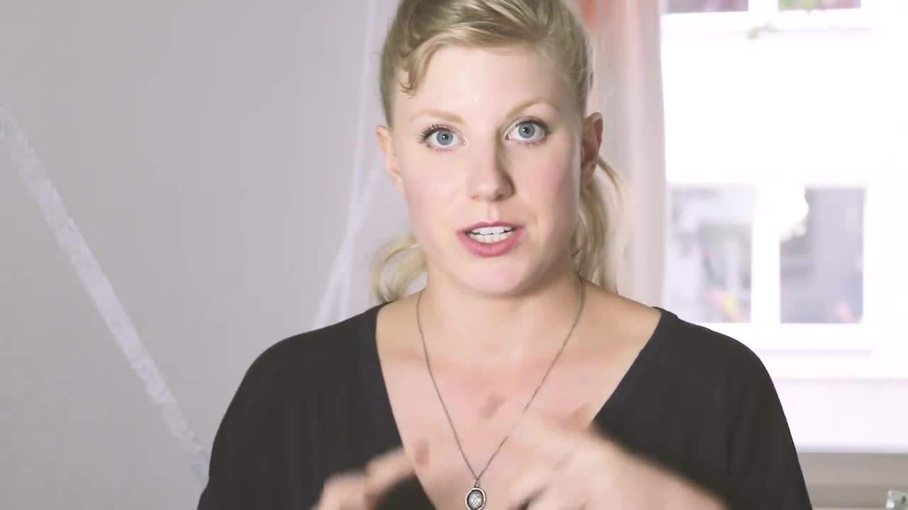 Recycled materials used in the upper of the Lunge Neo Run shoe