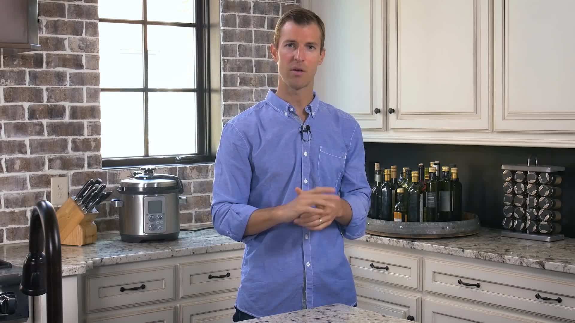 Image of a topical cream with arnica and menthol