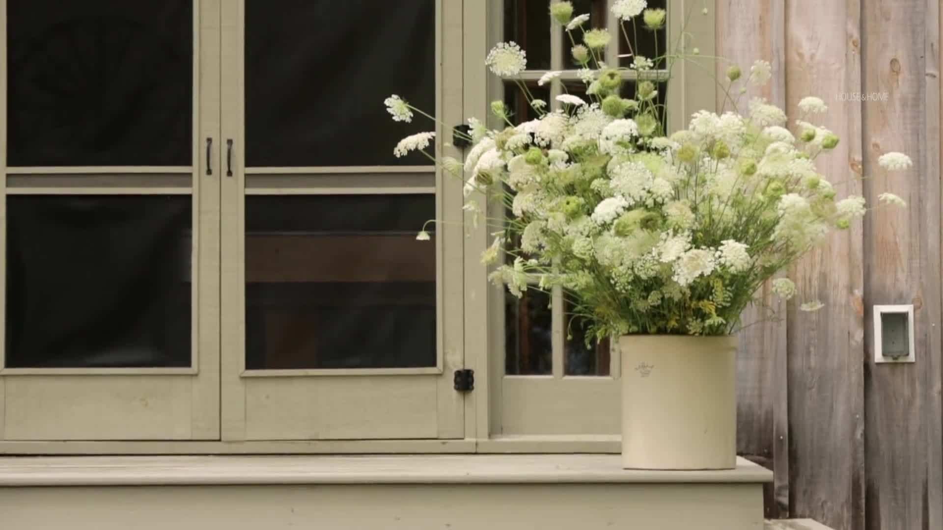 Exposed wooden beams