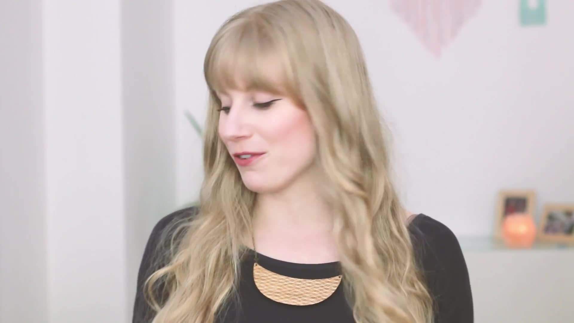 Bamboo clothing and textiles