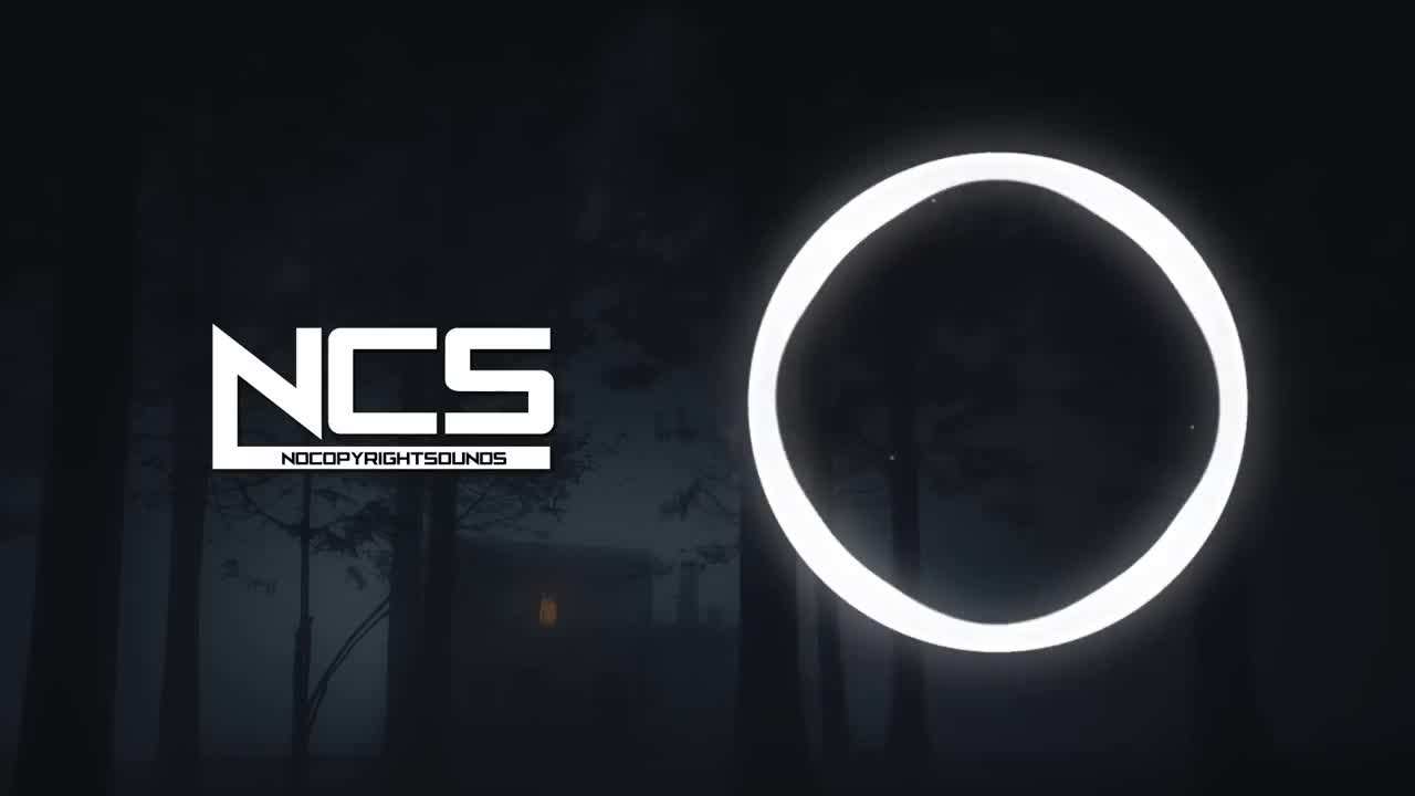 Neoni Performing Live at an NCS Event