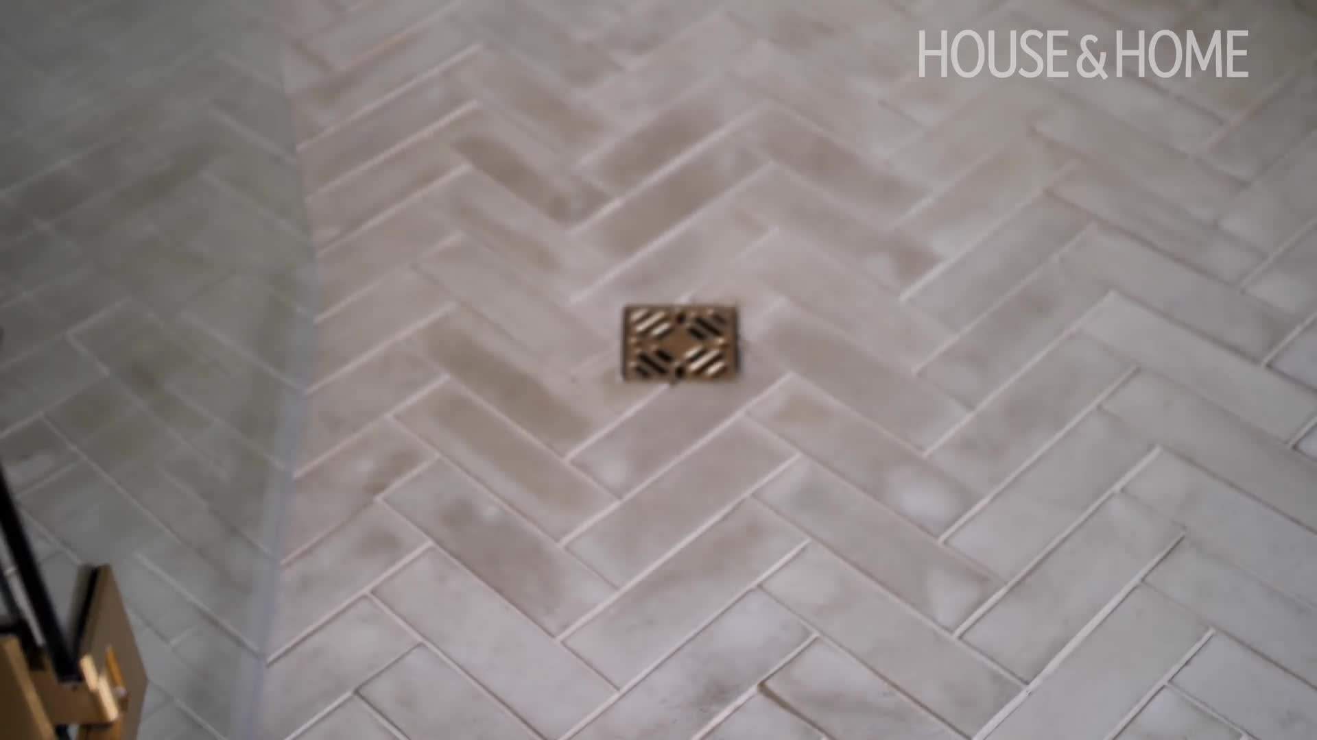 Concrete tiles and watery-colored wall tiles