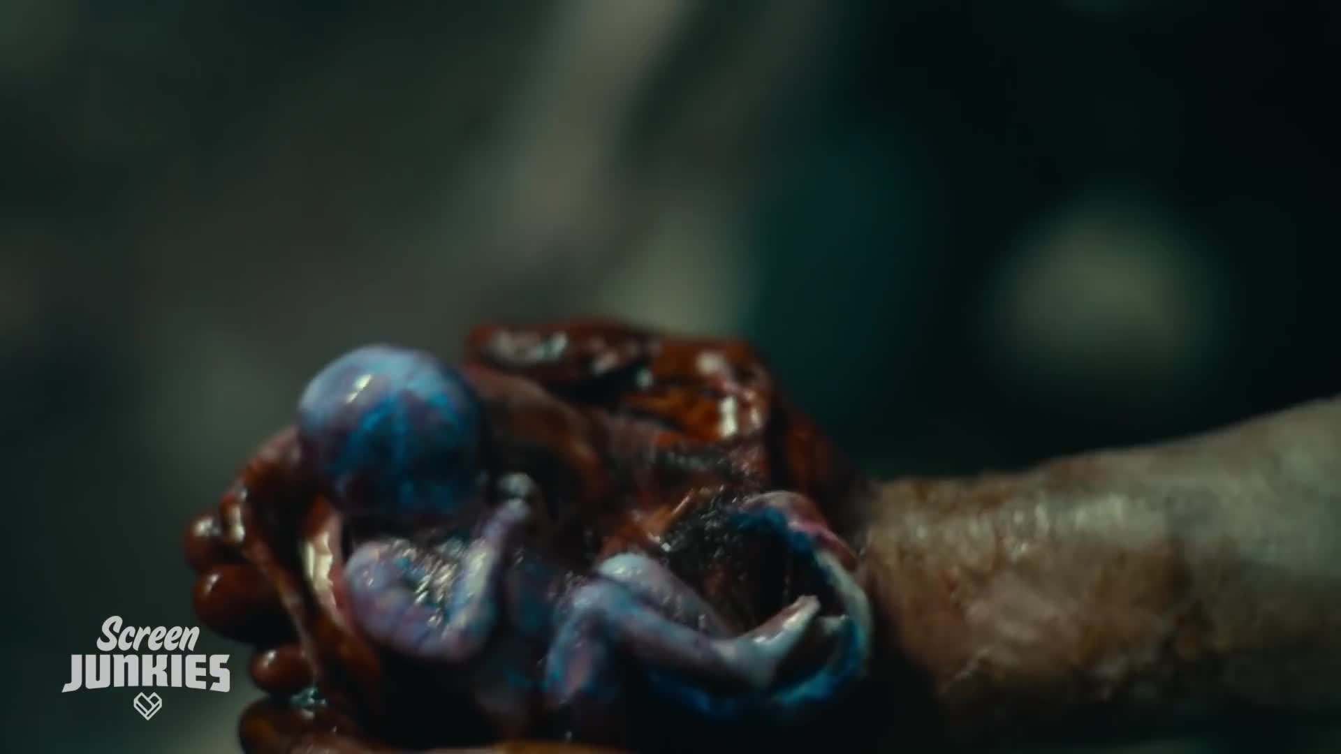 Ella Purnell as a determined and resourceful survivor