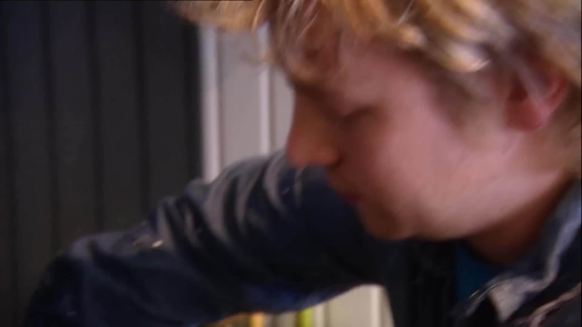 Jamie's realization of the absence of fruits and vegetables in school meals