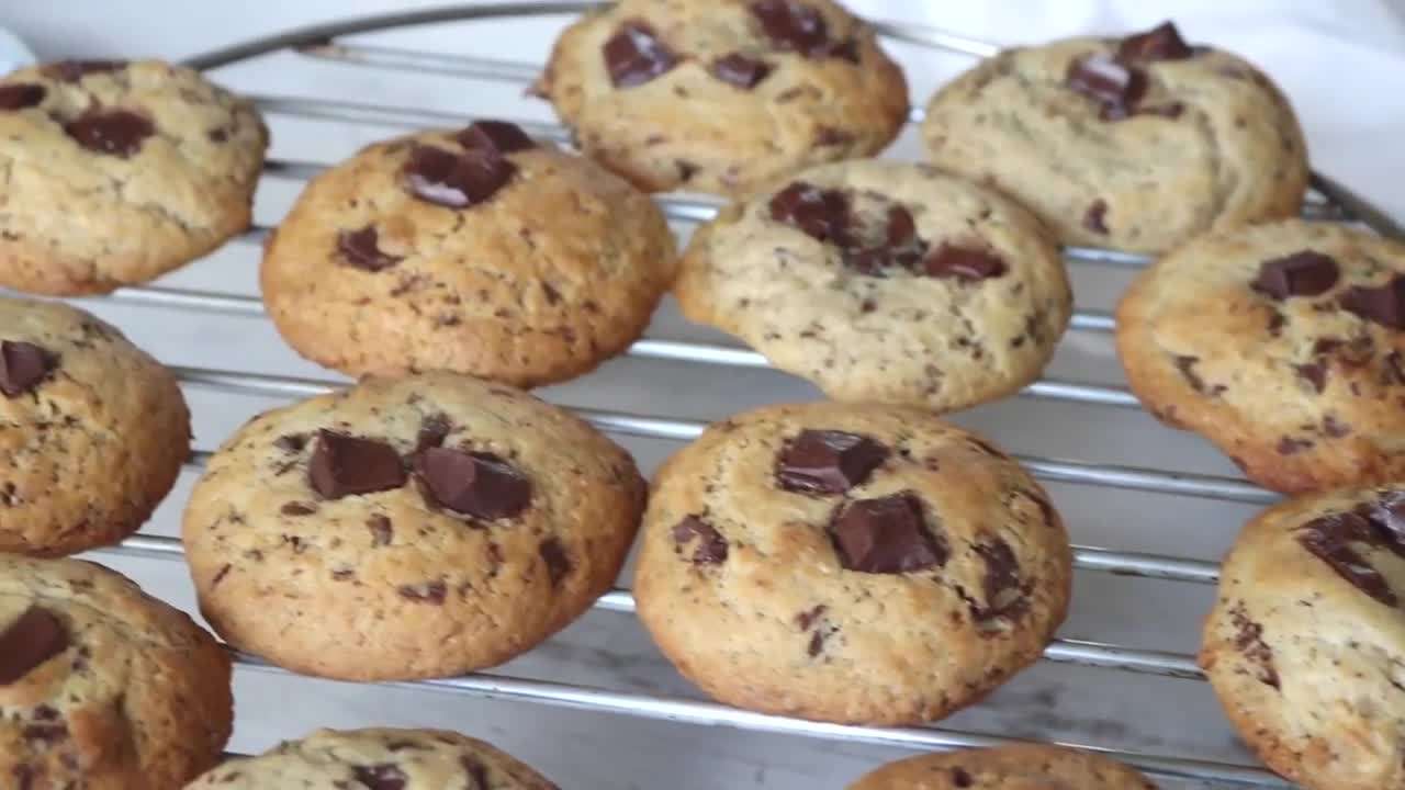 Classic Chocolate Chip Cookies