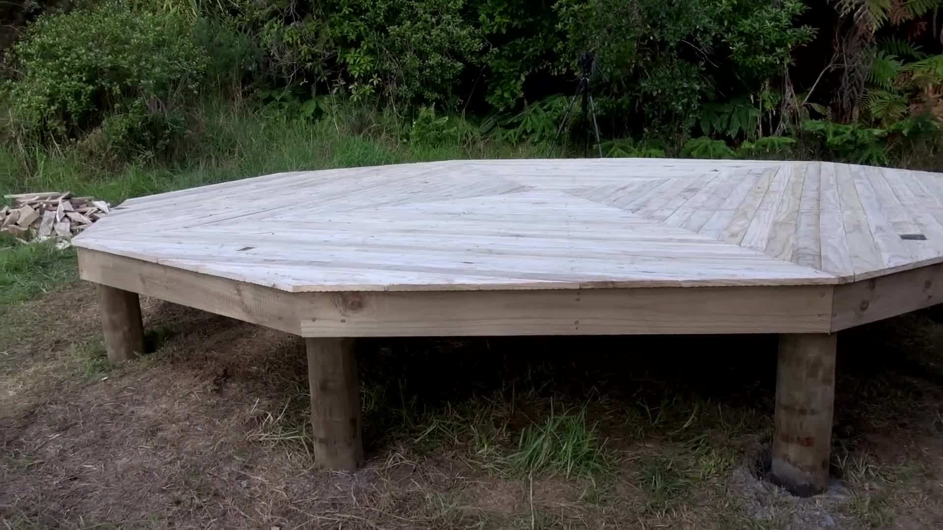 Laying the Decking Material in Radial Pattern