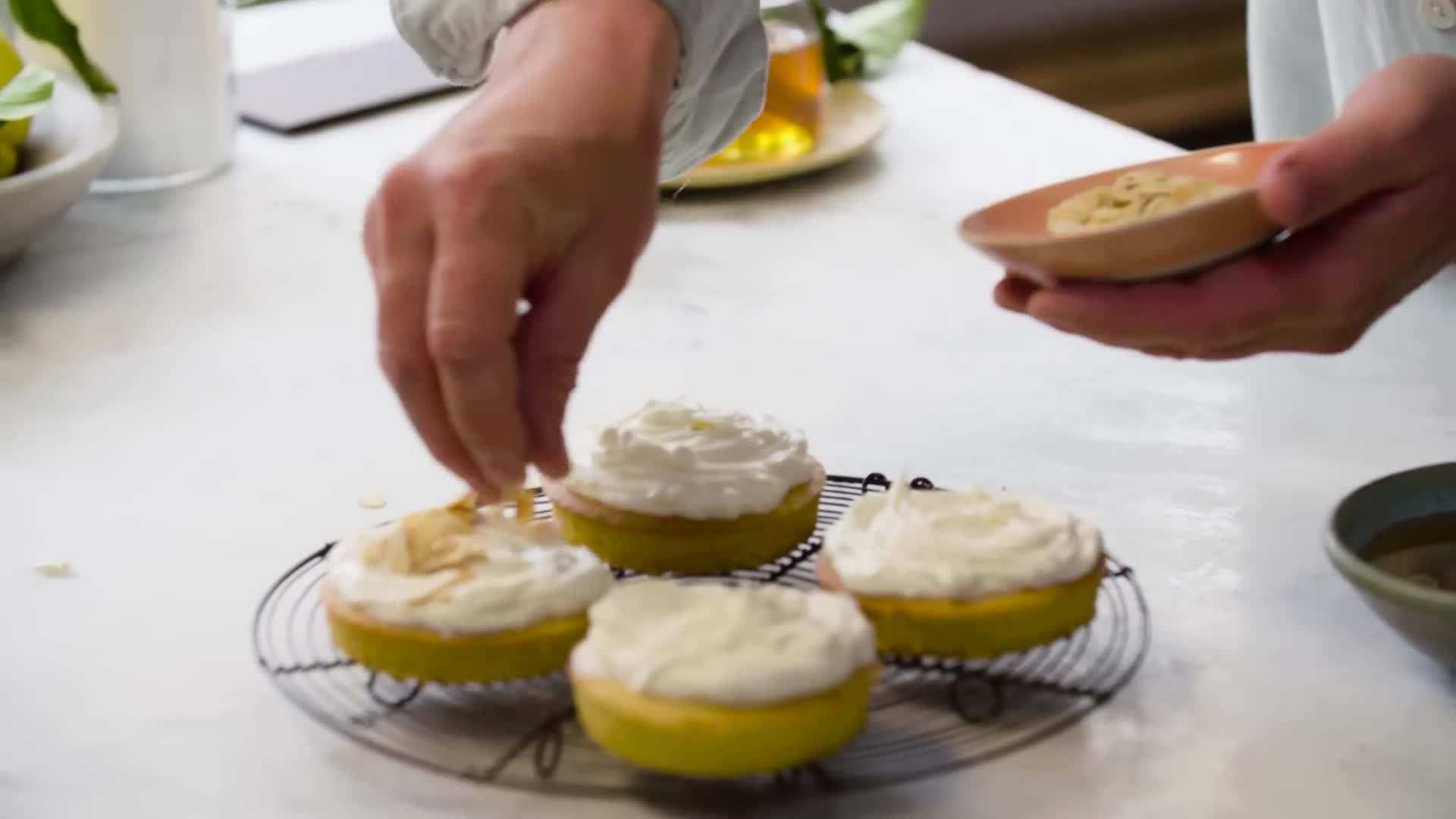 Adding mascarpone and lemon cream to the cake
