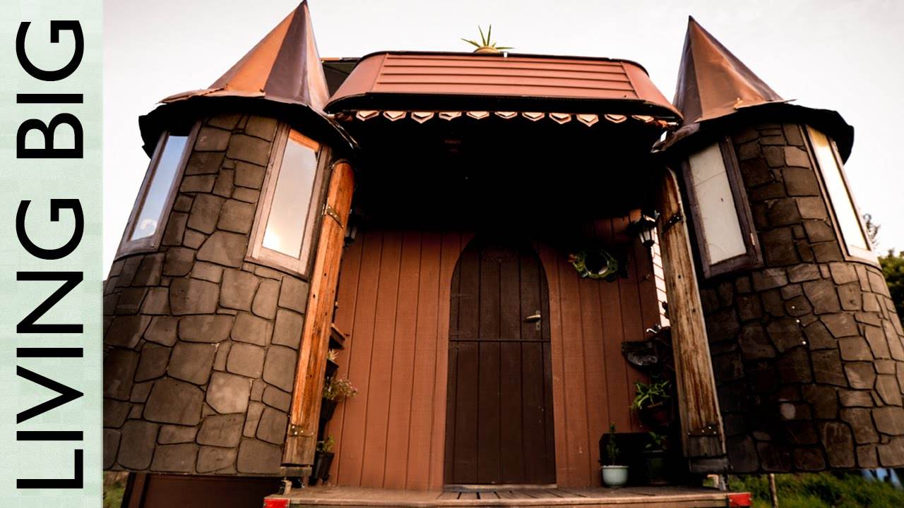Unbelievable House Truck Transforms Into Fantasy Castle