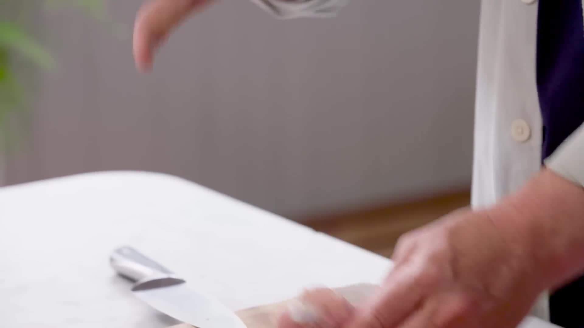 Turning the wing into a little lollipop