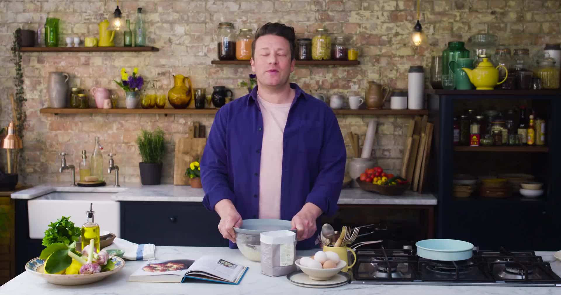 Jamie Oliver cooking Pampushky for #CookForUkraine