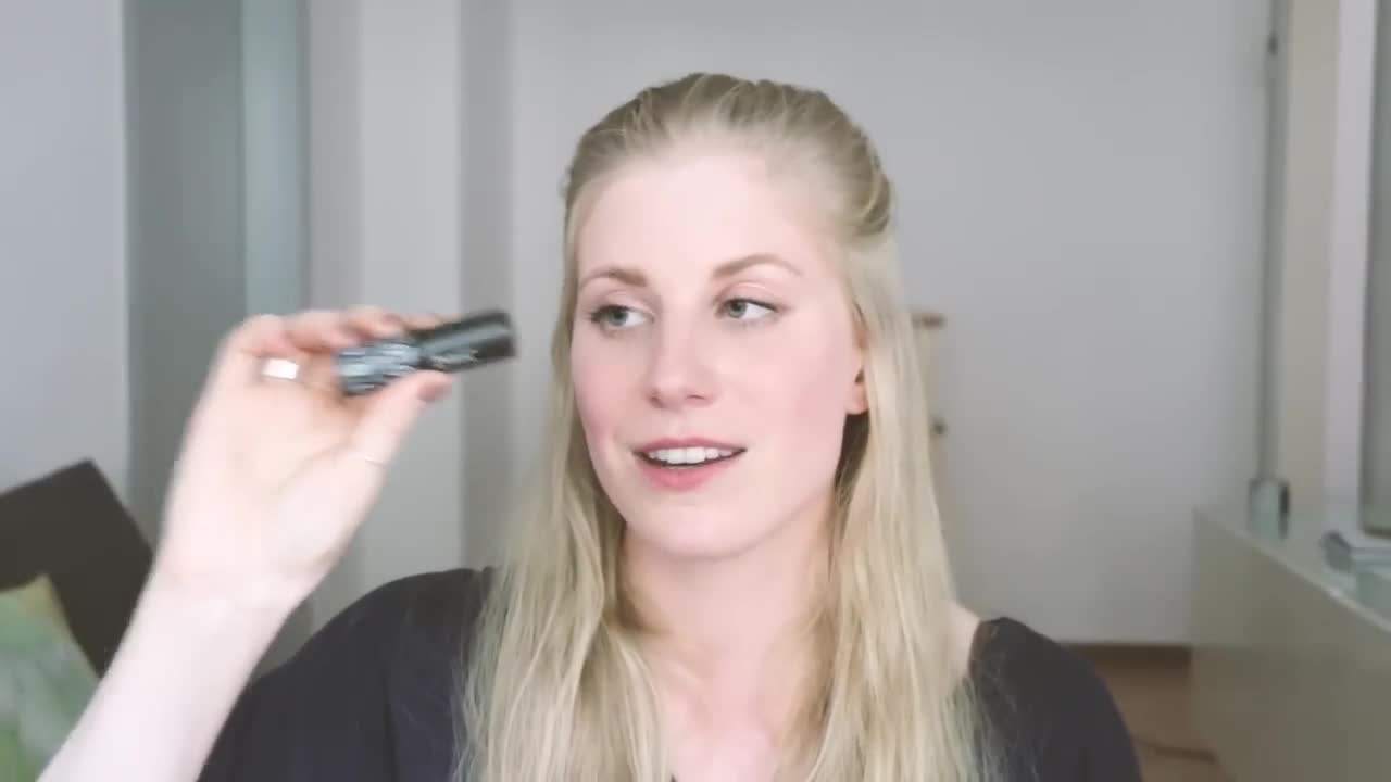 Beauty Without Cruelty Lipstick - A Dry Experience