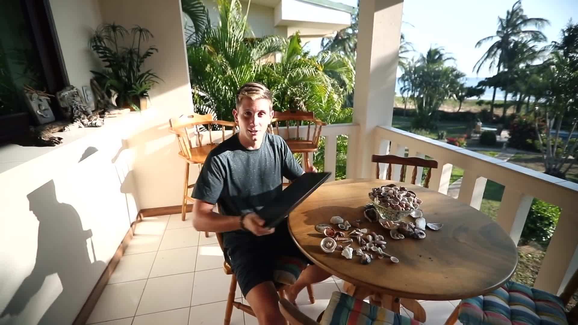 Acer Swift 5 - Perfect Travel Companion