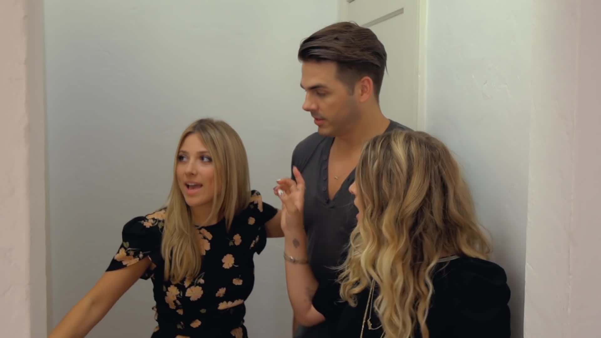 Classic Entryway Decor