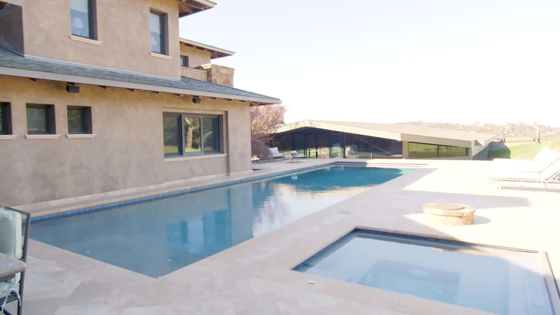 Outdoor Entertainment Area