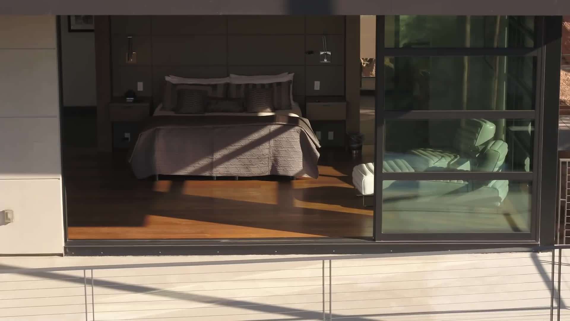 Contemporary Architecture and Stunning Features