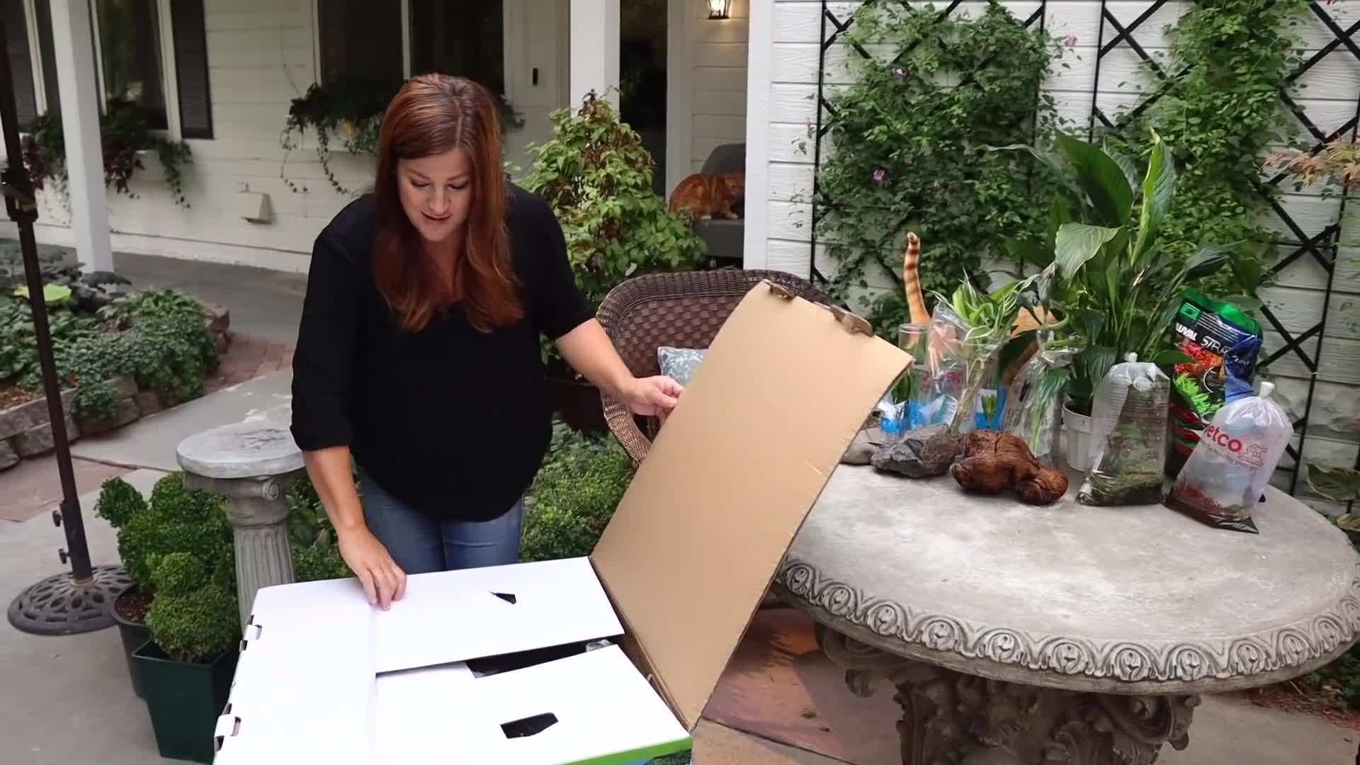 Unboxing the aqua garden mini pond kit