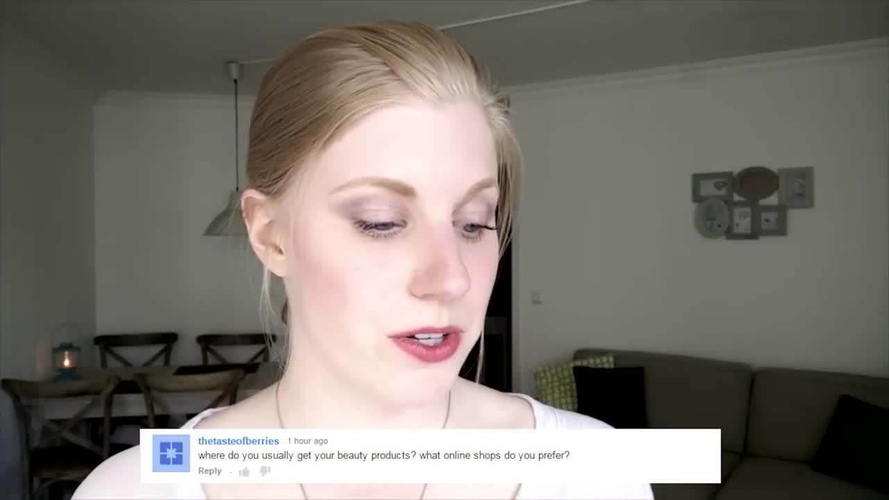 Discussing natural beauty products