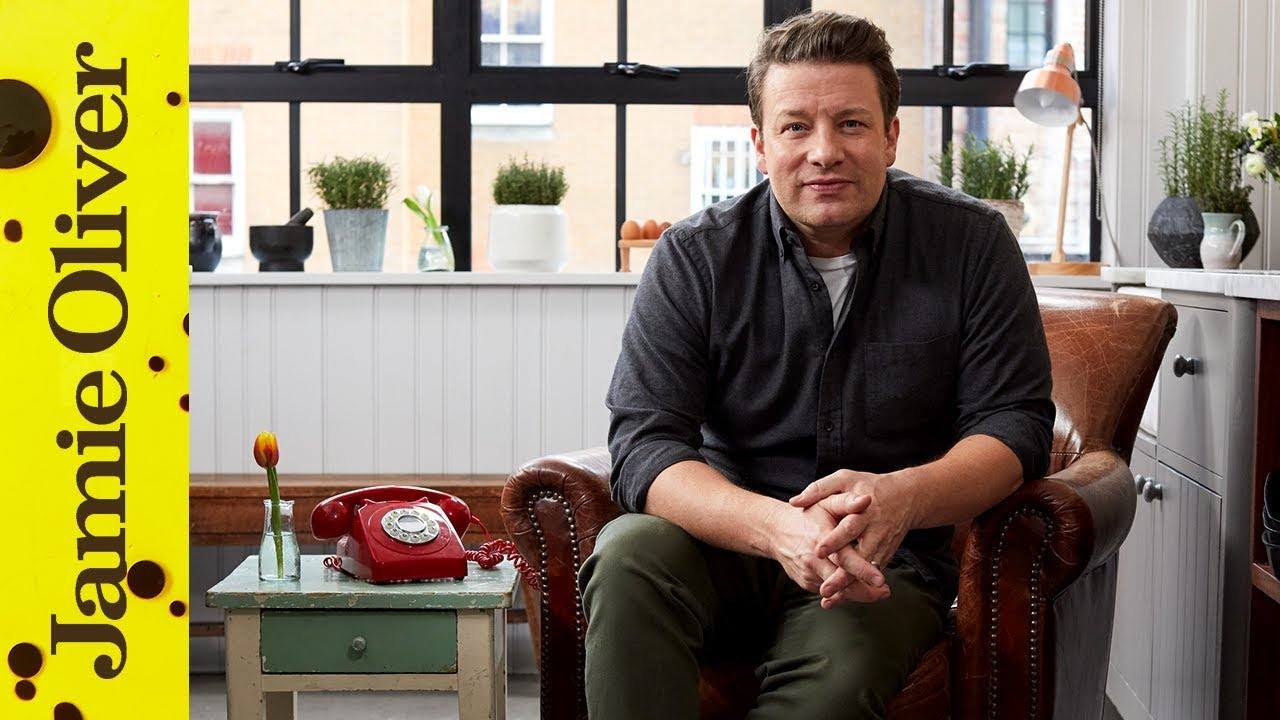 Jamie Oliver's Ultimate Guide to Roast Dinners: Tips, Tricks, and Recipes
