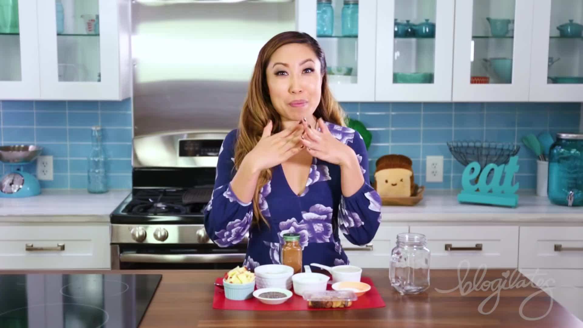 Overnight Apple Pie Oats