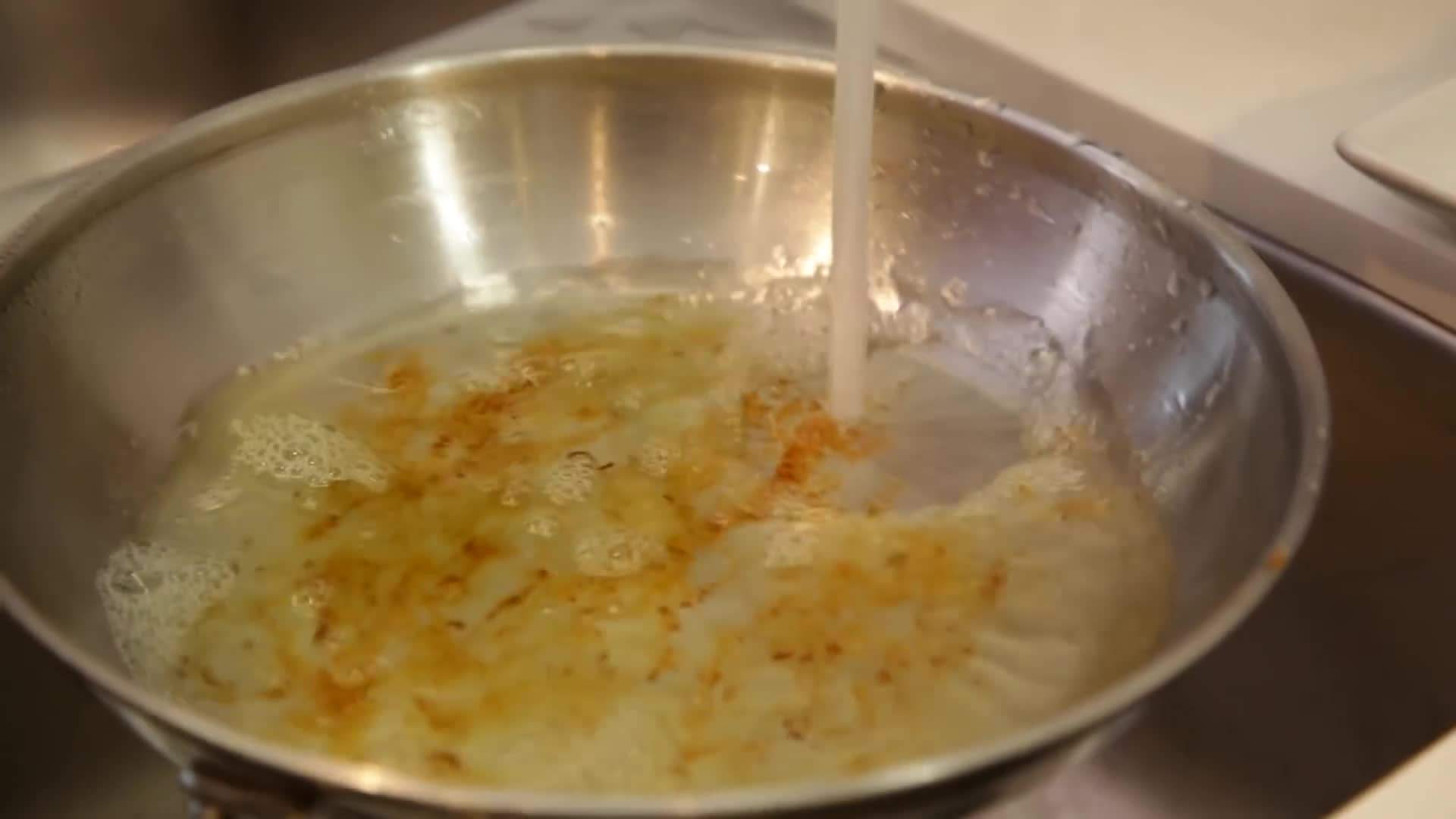 Eco-Friendly Pot and Pan Scrubbing Technique