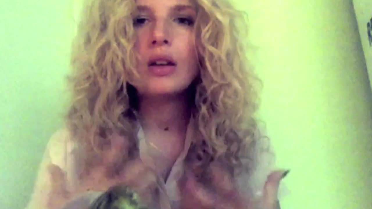 Layered Haircut for Curly Hair