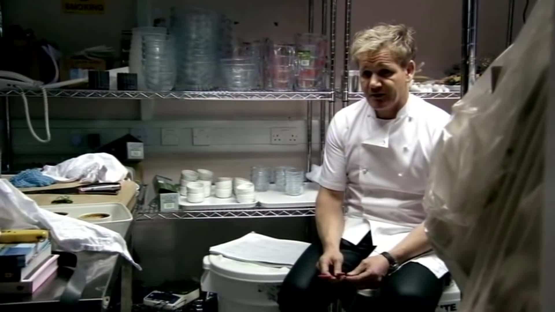 Ramsay and Renny Smith discussing culinary skills