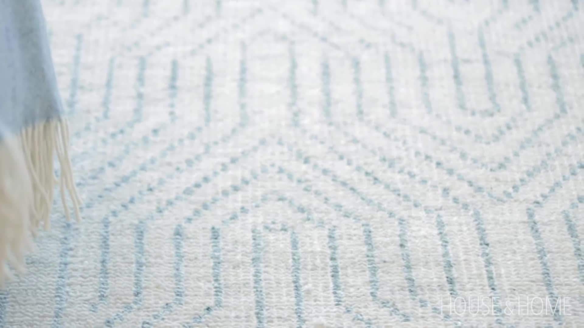 Choosing the Perfect Rug for Your Bedroom