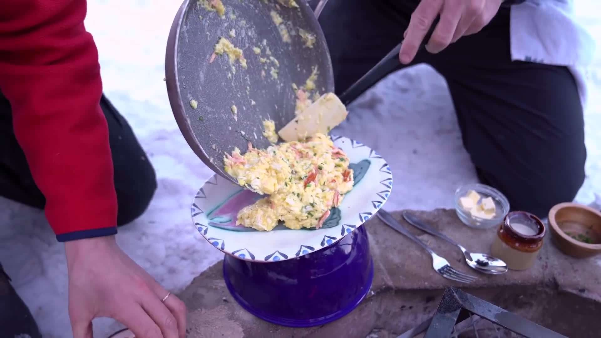 The final presentation of Gordon Ramsay's Alaskan scrambled eggs