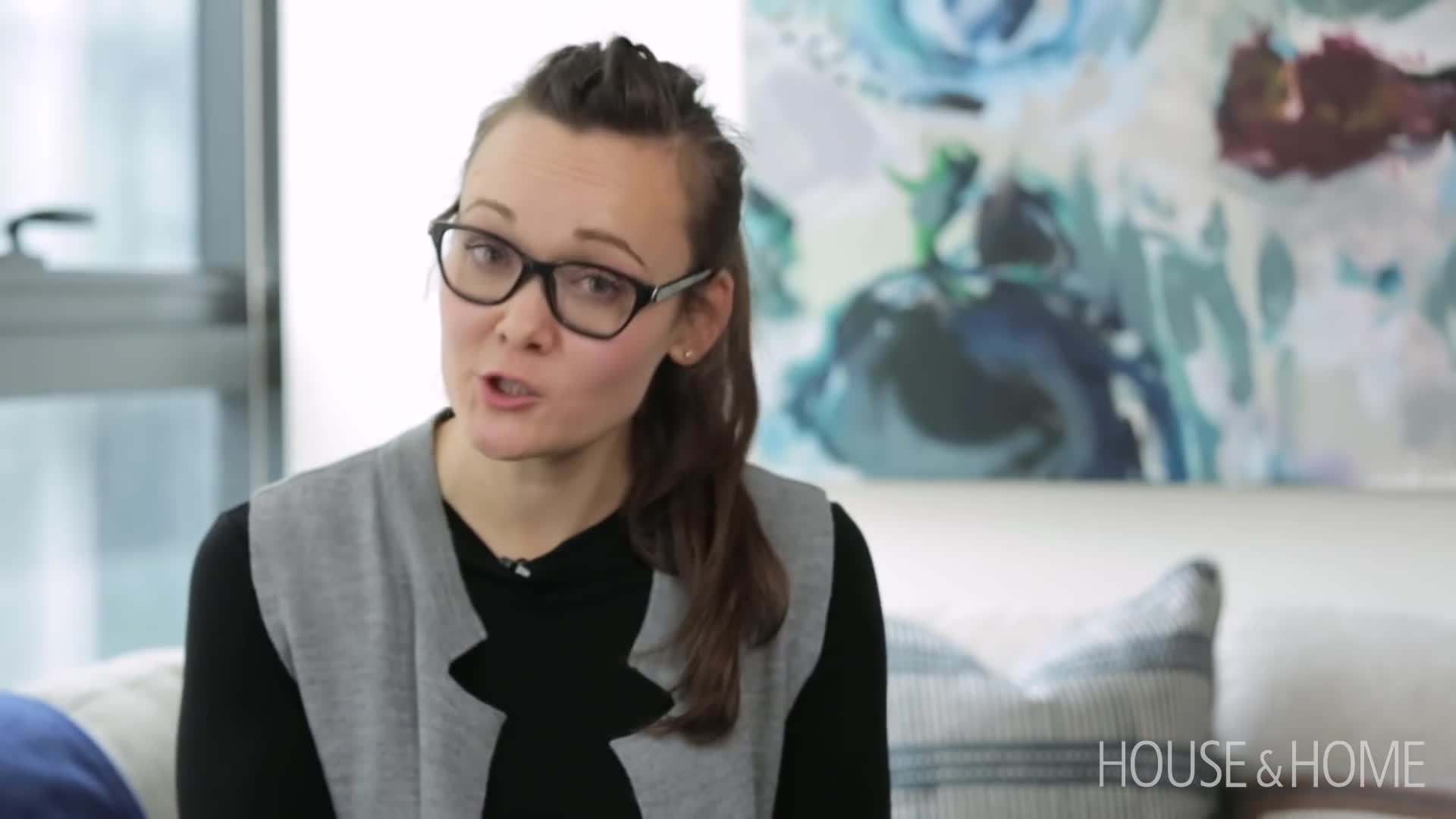 Enhancing the Space with a Vibrant Rug