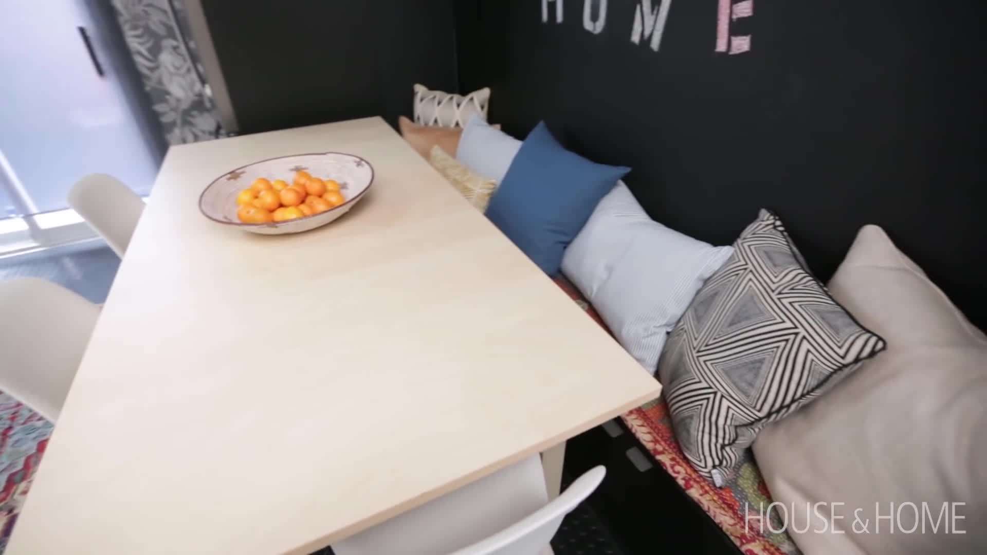 Functional Banquette Area