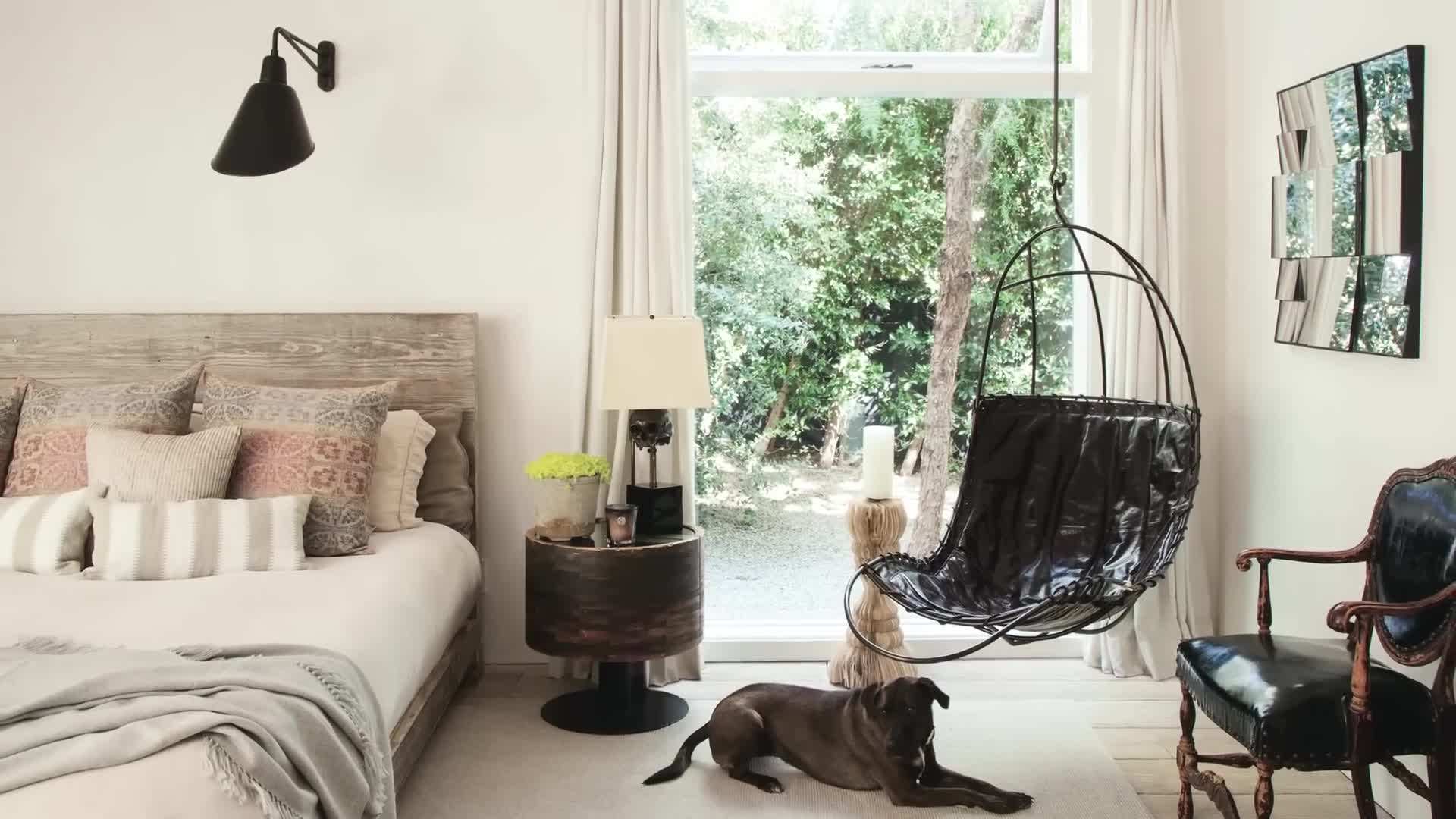 Balancing Modern Aesthetics with Comfort